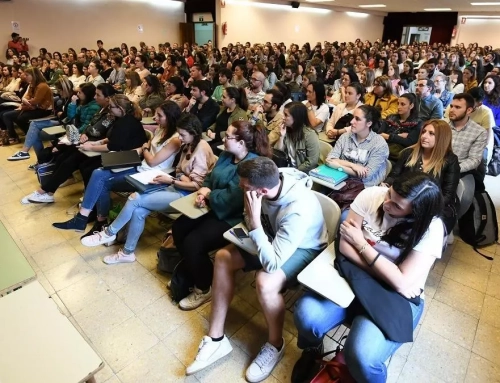 Investigadores de TECNOEDUC subrayan la necesidad de incorporar con rigor la educación digital en la formación inicial del profesorado
